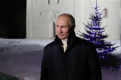 Путин поздравил с Рождеством россиян
