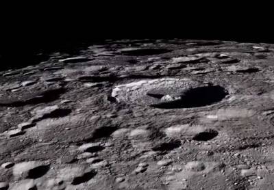 Появилось захватывающее видео полета над Луной на высоте 100 км