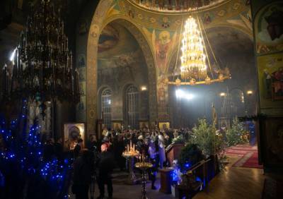 Ростовская область вместе со всем православным миром сегодня отмечает Рождество Христово