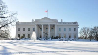 Несколько сотрудников Белого дома подают в отставку из-за протестов