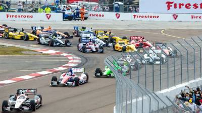 Старт сезона американской серии IndyCar отложен из-за коронавируса