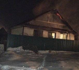 В ночном пожаре в Башкирии погибли два человека