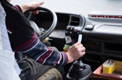 Девушка забыла кошелек: как в мелитопольской маршрутке можно расплатиться с водителем