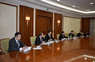 Туркменские финансисты провели переговоры с американским фондом, финансирующим проекты в развивающихся странах