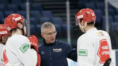 Ларионов: матч с Финляндией должны были выигрывать в первом периоде