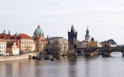 В Чехии до 22 января продлено действие жёстких социальных ограничений