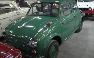Японский "Запорожец": Сеть ахнула, увидев забавный Mitsubishi 500 – в СССР о таком и не мечтали