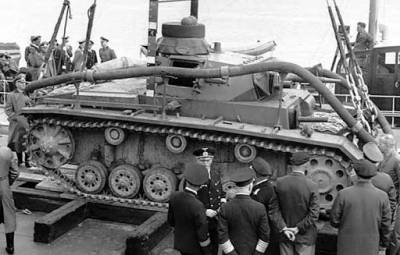 Tauchpanzer III: зачем в Третьем Рейхе строили подводные танки