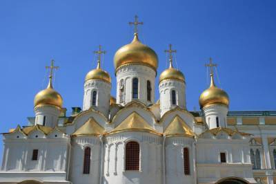 Патриарх Кирилл признал, что вера не спасает от коронавируса