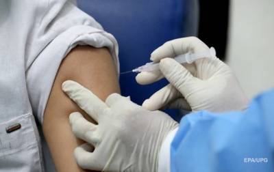 МОЗ анонсировало получение COVID-вакцины от COVAX в ближайшее время