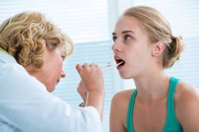 Кислый привкус во рту - признак грозного заболевания: Врачи предупредили об опасном симптоме