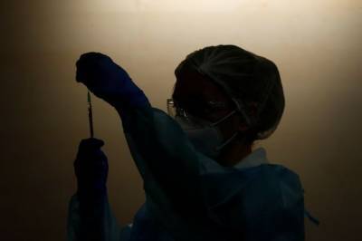 В Норвегии скончался третий пациент, который привился от коронавируса