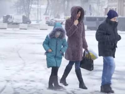 Зима врывается с двух ног: синоптики предупредили об ухудшении погоды в Украине – каким областям готовиться