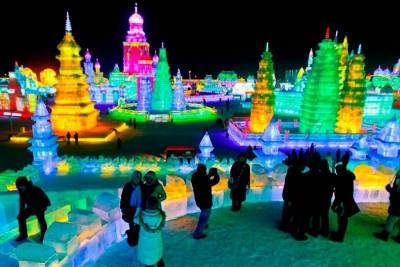 В Харбине открылся фестиваль ледяных скульптур 2021 года