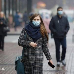 В Украине выявили еще почти 5 700 новых случаев коронавируса