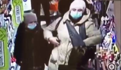 На Харьковщине активизировалась наглая воровка, в полиции раскрыли детали: "не брезговала ничем"