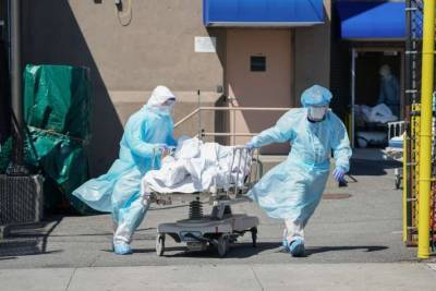 В США зафиксирована рекордная смертность от Covid-19 c начала пандемии