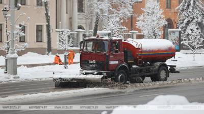 Более 620 единиц снегоуборочной техники вывели на улицы Минска
