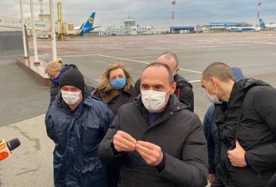 Украинские моряки вернулись домой из африканского плена