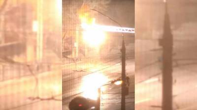 Воронежцы сняли мощную огненную вспышку на проводах над Московским проспектом