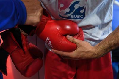 Бывший российский боксер избивал своего сына ради «любви к спорту»