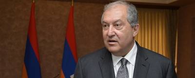 Президент Армении болеет COVID-19 в тяжелой форме