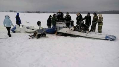 Легкомоторный самолет упал на аэродроме в Ленобласти