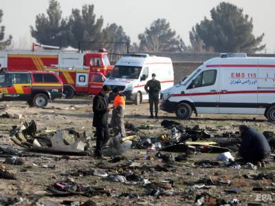 Годовщина катастрофы самолета МАУ в Иране. Зеленский пообещал наказать виновных и добиться выплат компенсаций