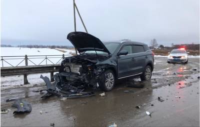 В аварии «Hyundai» c «Geely» на трассе М-5 пострадал водитель одной из машин