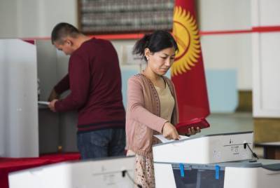 Миссия наблюдателей от СНГ не выявила нарушений в ходе предвыборной кампании в Киргизии