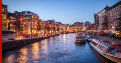 В Амстердаме туристам запретят покупать легкие наркотики