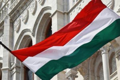 Венгрия продлила карантин до февраля