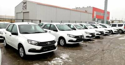 Поликлиники Калининградской области получили 34 автомобиля
