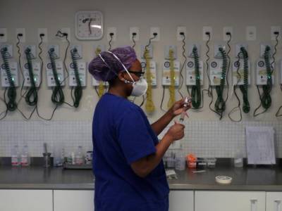 Пандемия: "южноафриканский" штамм коронавируса попал в Бразилию