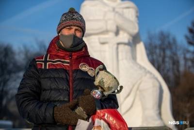 8 января смоляне победили в фестивале снежных скульптур в Новосибирске