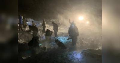 Лавина накрыла домики с людьми на горнолыжном курорте в России: первые подробности ЧП