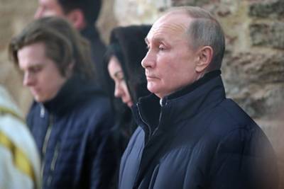 Путин обратился к россиянам в Рождество