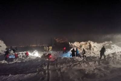 В Норильске нашли вероятное местонахождение попавших под лавину людей