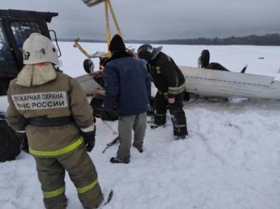 При крушении самолета в Ленобласти погиб сотрудник Агентства внешнего транспорта
