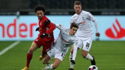 "Бавария" прервала беспроигрышную серию в Менхенгладбахе
