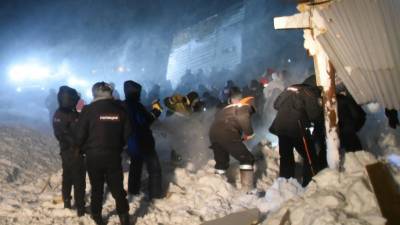 Спасатели нашли под снегом в Норильске тело мужчины