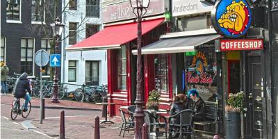Половину кофешопов придется закрыть. В Амстердаме готовятся запретить продажу каннабиса туристам