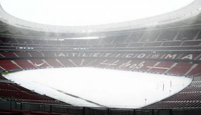 Ла Лига перенесла матч Атлетико — Атлетик. Мадрид засыпало снегом