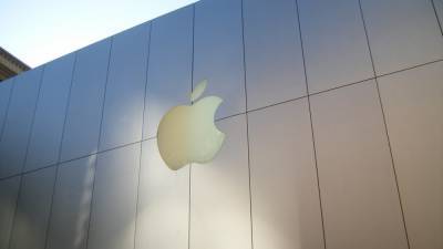 Apple сэкономила почти 270 млн долларов на решении убрать зарядку из комплекта iPhone 12