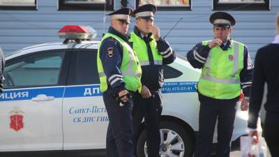 Три подростка и женщина пострадали в ДТП под Ростовом