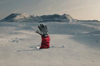 Многометровая снежная лавина унесла жизни в Норильске, ребёнок — в реанимации