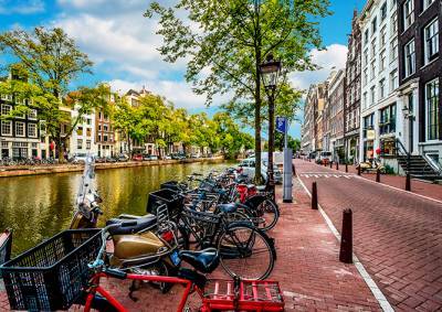 Мэр Амстердама предложила запретить продажу наркотиков иностранным туристам