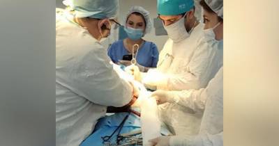 В Дагестане хирурги удалили пациенту селезенку длиной почти в полметра