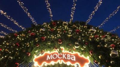 Около 140 тысяч жителей Москвы пришли на рождественскую службу