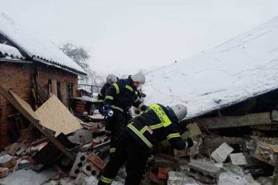 В Богородицке спасатели разбирали конструкции при обрушении жилого дома